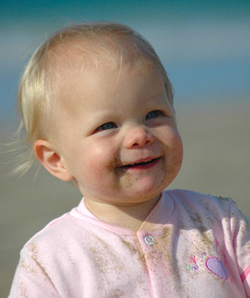 babies brush floss